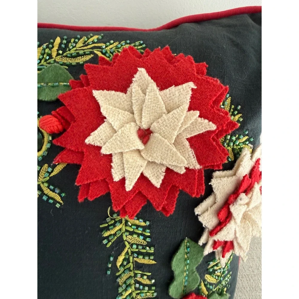 Christmas 3D Holly Wreath Accent Pillow 18